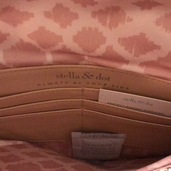 Stella & Dot Clutch - Picture 3 of 4
